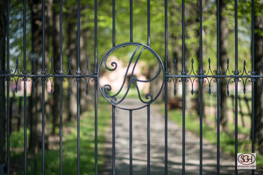 San Giacomo Horses & Agriturismo Arluno Екстериор снимка